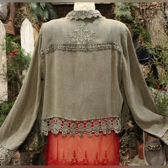 Grayish Green Lace Jacket - Picture 10 of 12